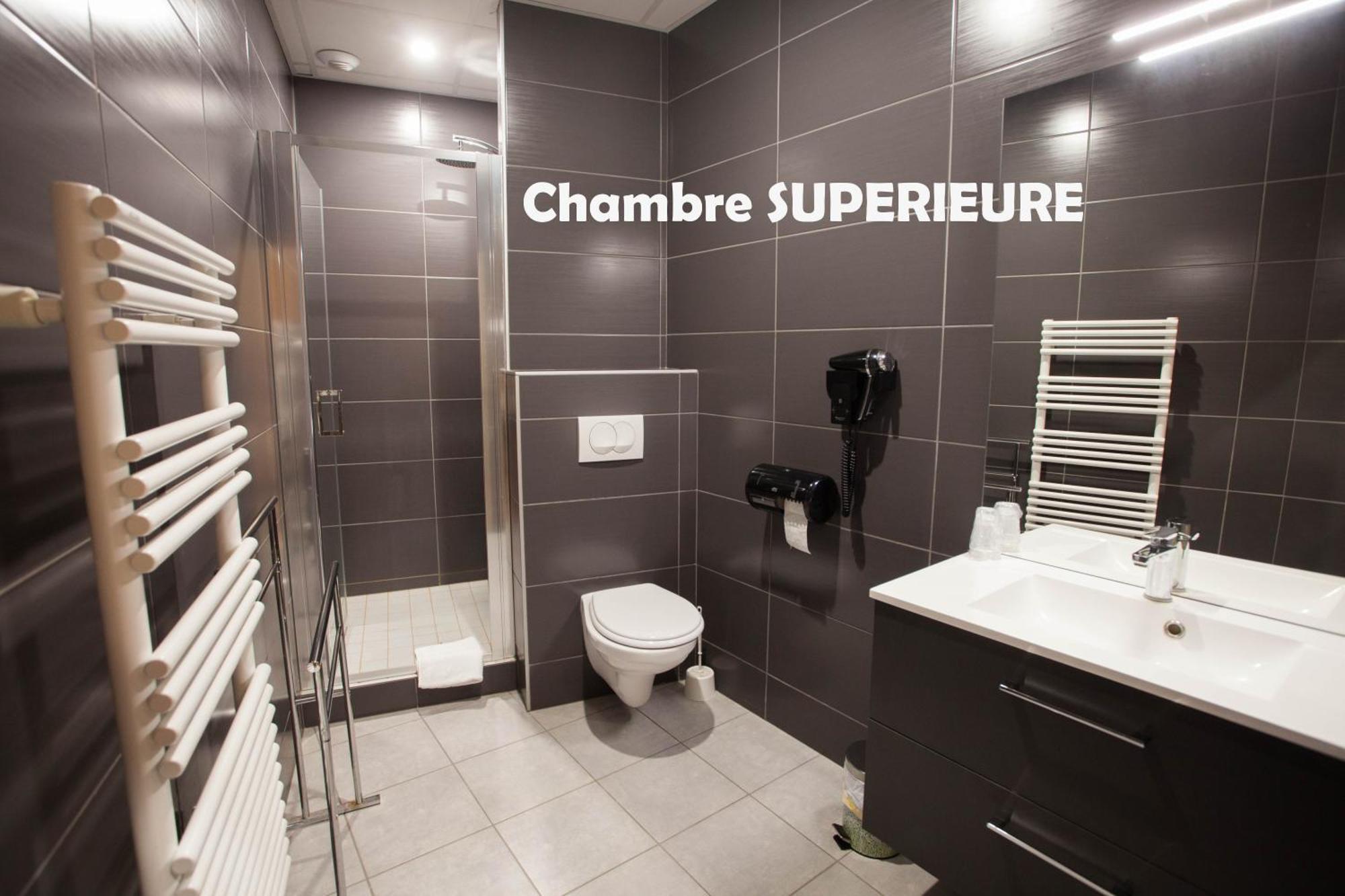 Terminus - Pizzeria Pizz'a Gogo - Salle De Sport - Face A La Gare 2* Lons-le-Saunier