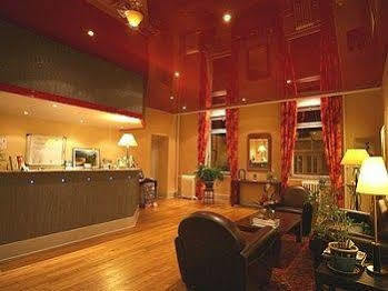 Hotel Terminus - Pizzeria Pizz'a Gogo - Salle De Sport - Face A La Gare 2*