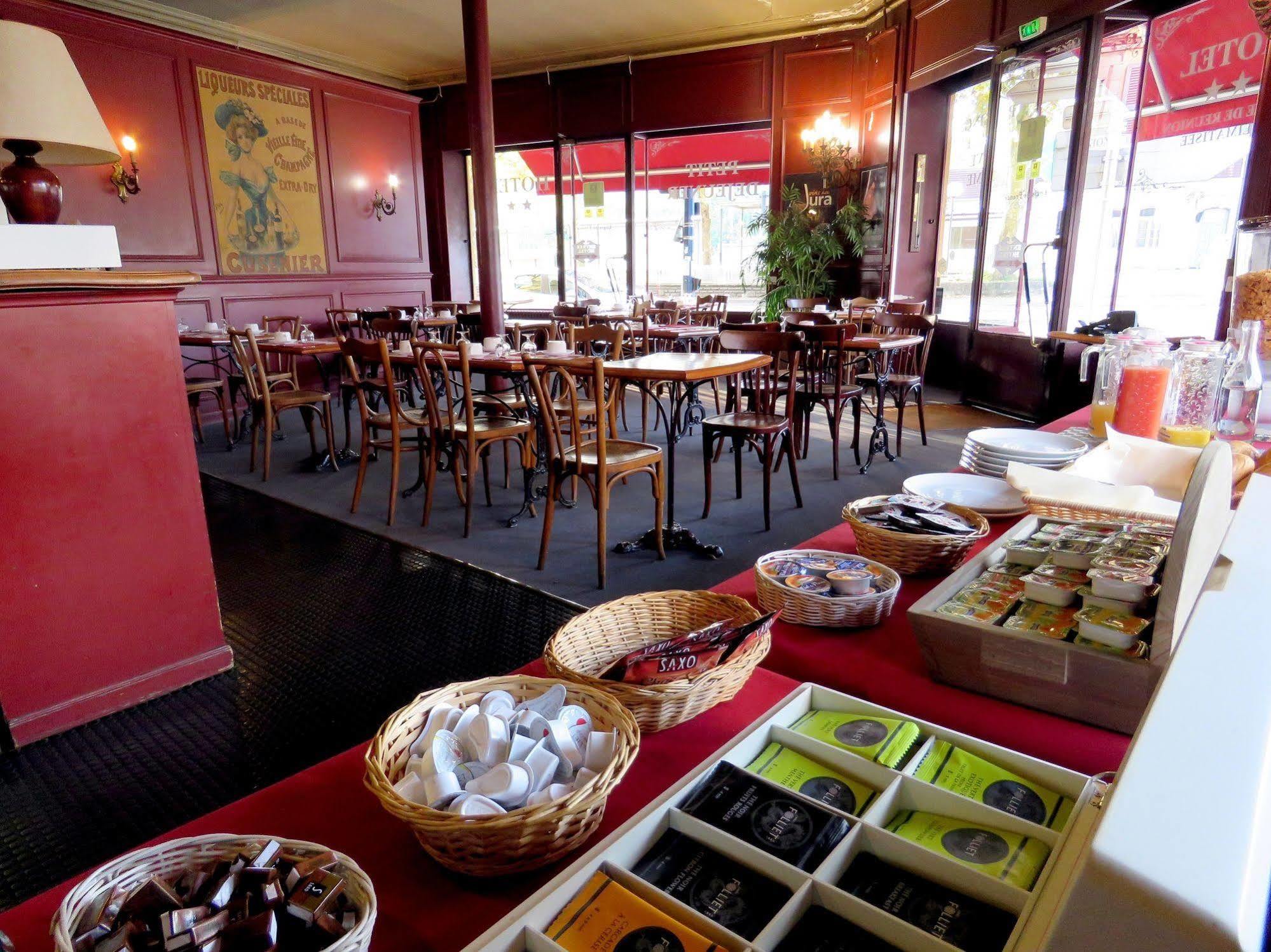 Terminus - Pizzeria Pizz'a Gogo - Salle De Sport - Face A La Gare Lons-le-Saunier